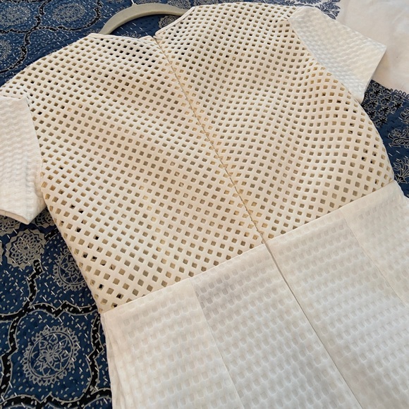 Knee Length Dress (Sz 6) - Picture 9 of 11